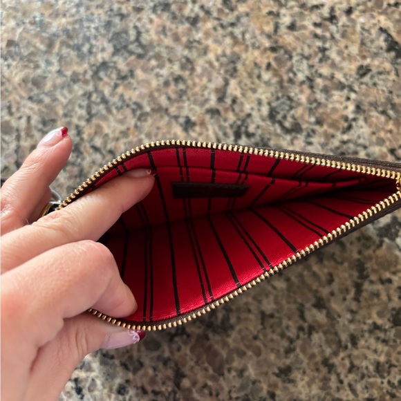 LV PM Wristlet - Picture 5 of 7